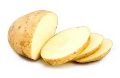 Potato slices can lighten darkened lips