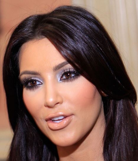 Kim Kardashian brown eyes
